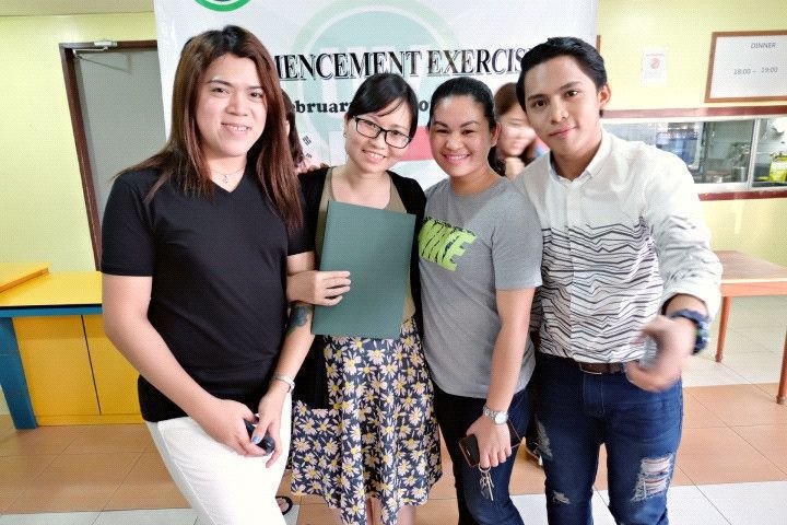 phong-van-uv-tai-truong