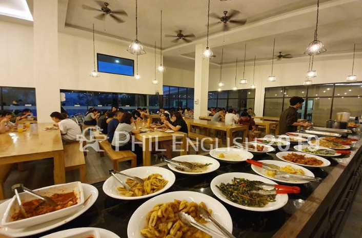 Bữa ăn tại trường Anh ngữ I.BREEZE Bữa ăn tại trường Anh ngữ I.BREEZE