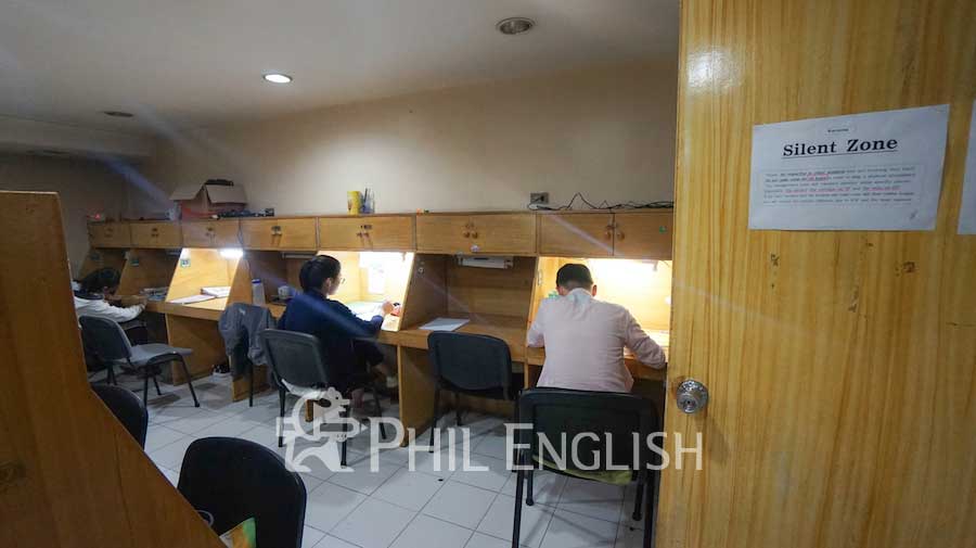 Phòng tự học trường CNS2 Phòng tự học trường CNS2