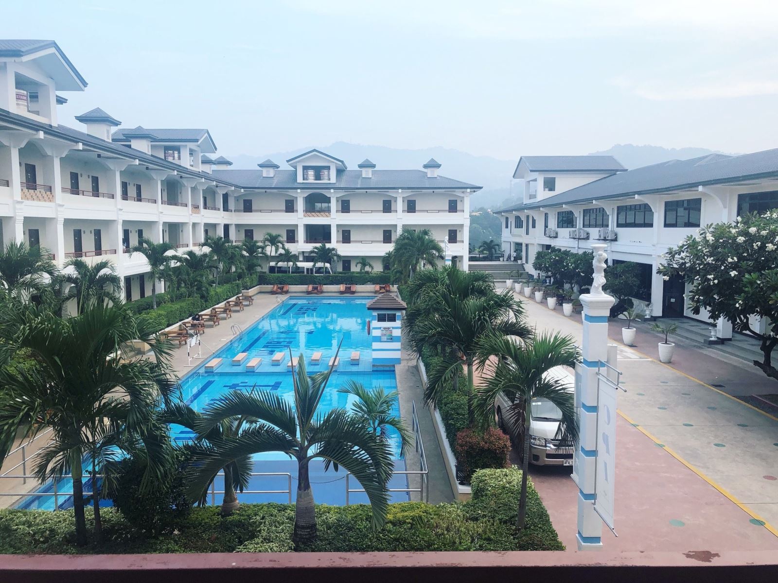 Khuôn viên trường CPI Khuôn viên trường CPI