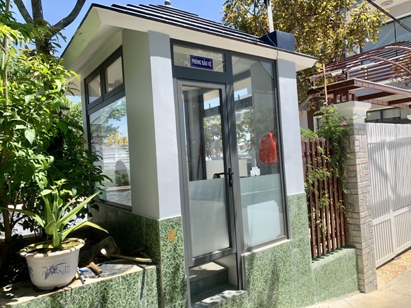 chot-bao-ve-bonjour-villa